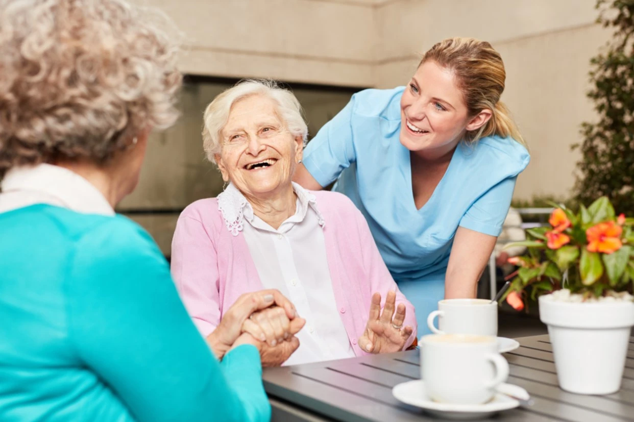 How Professional Dementia Care Improves Quality of Life for Patients and Families